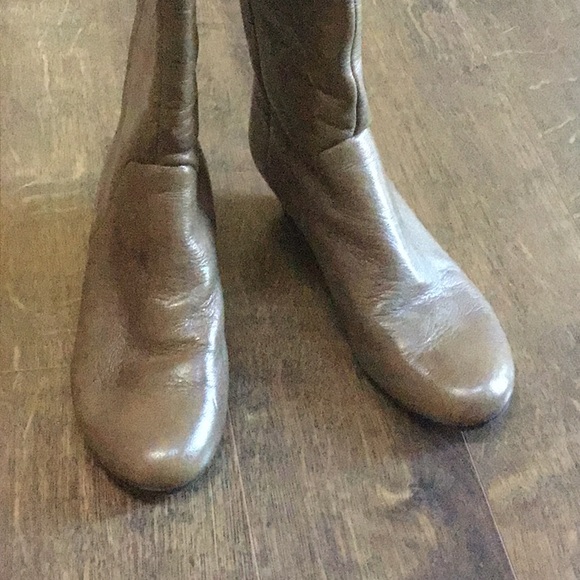 Crown Vintage taupe leather boots sz 8 - Picture 2 of 8